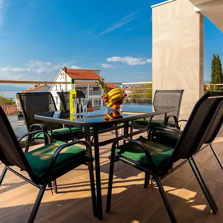 With A Parking Space Nska, Krk - 21768 Apartment