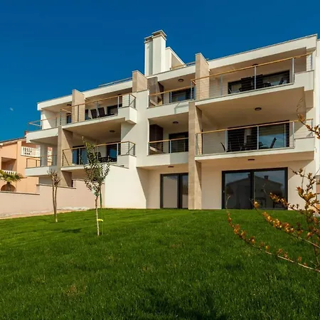 With A Parking Space Nska, Krk - 21768 Apartment
